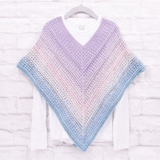 Timeless Barn Poncho - Twister
4