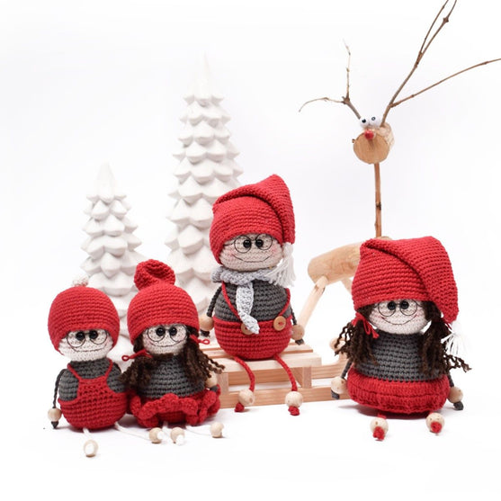 Crocheted Elf Couple
4