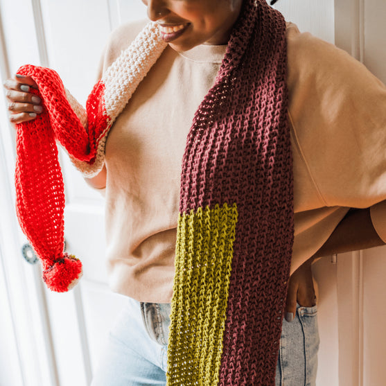 Chilly - Pom Scarf
8