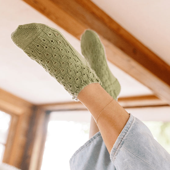 Rosmarino - Ankelsockor med hålmönster
4