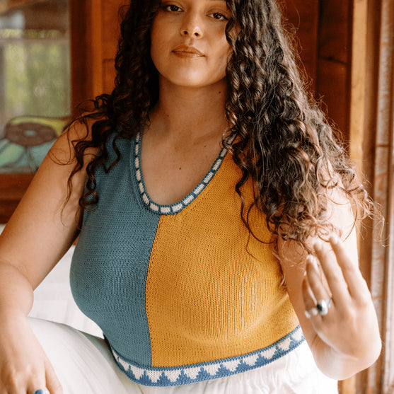 Bevelled Tank - Ärmlös Intarsia Topp
5