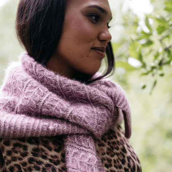Muse Shawl - Trekantssjal med struktur
3