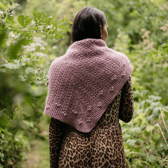 Muse Shawl - Trekantssjal med struktur
5