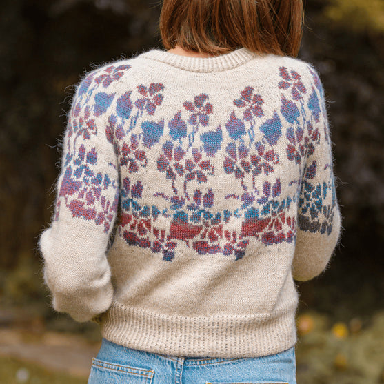 Sweet Violet - Sweater
8