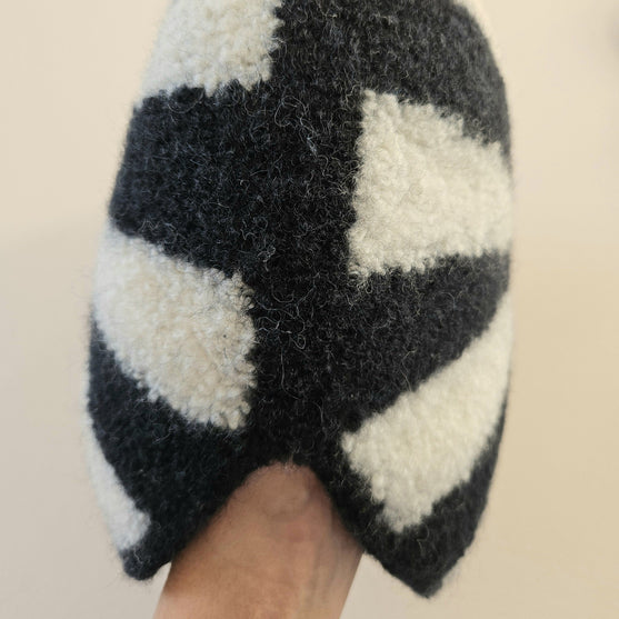 Bolsje - Felted Purse
4