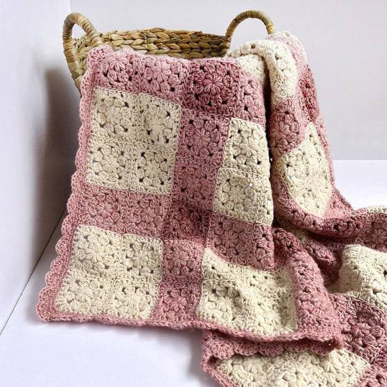 Heirloom Bloom - Babyfilt
3