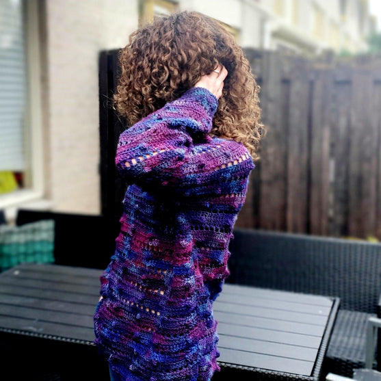 Grape Squish Tröja
3