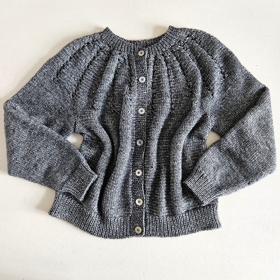 Valdis - Cardigan
7
