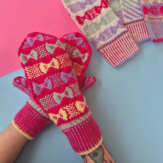 Bow Pop Mittens - Vantar
7