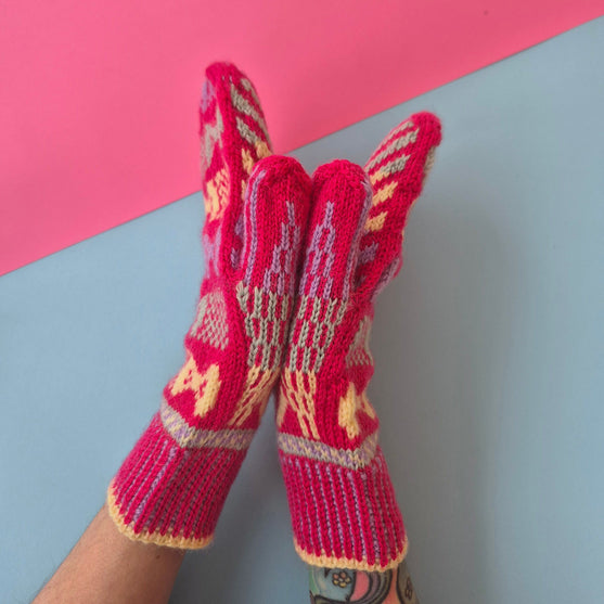 Bow Pop Mittens - Vantar
8
