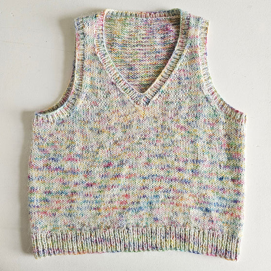 Betty Vibrant - Väst
7