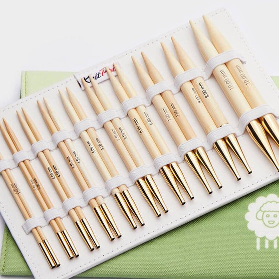 Deluxe-set med utbytbara ändstickor i bambu - KnitPro
2