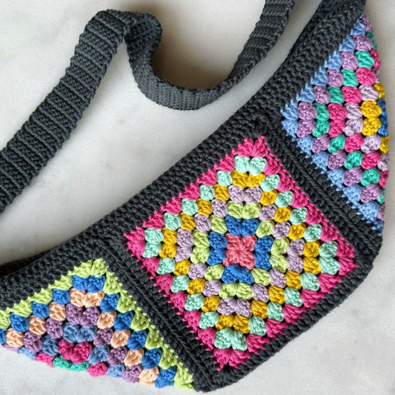 Granna - Cross Body Väska
2