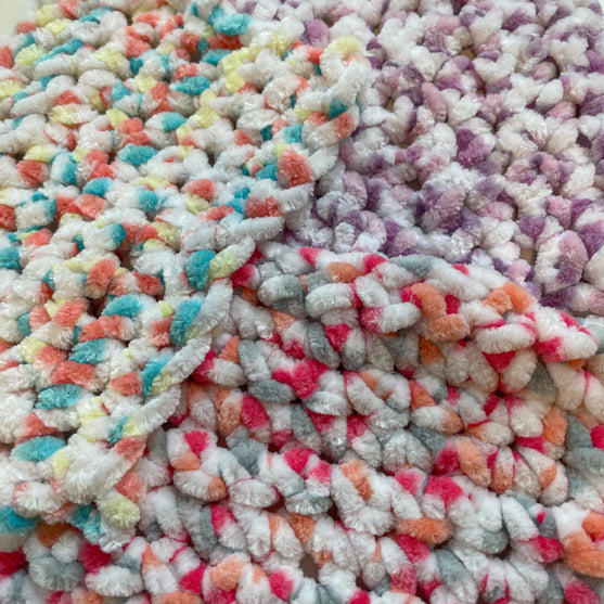 Baby Snuggle Print - Hobbii
6