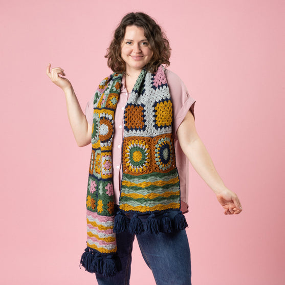 Happy Squares - Scarf
4