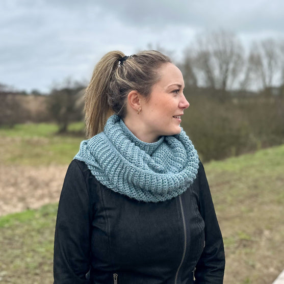Simple Big Scarf
6
