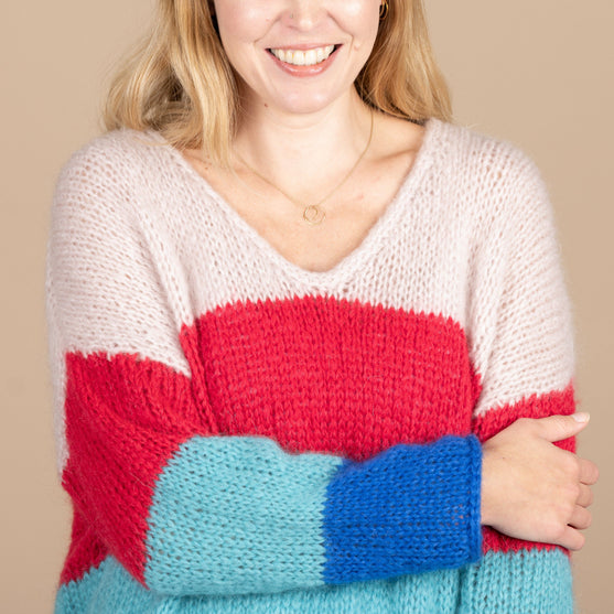 Jolie - Long Sweater
3