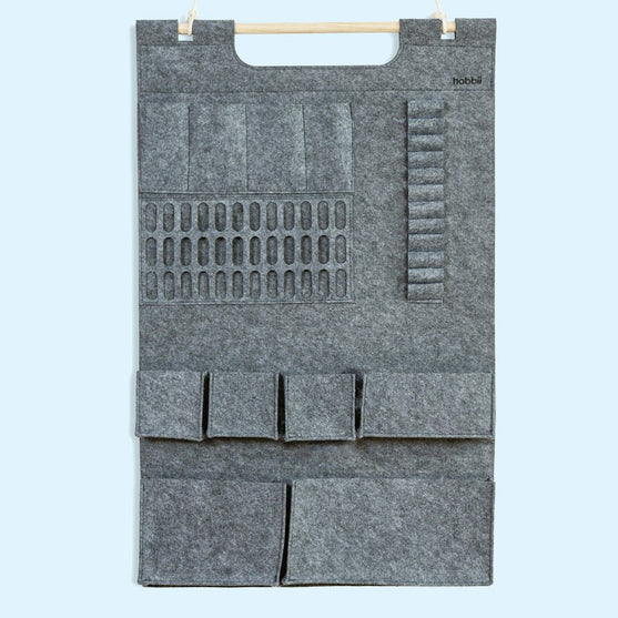 Väggorganisatör i filt - Hobbii
2