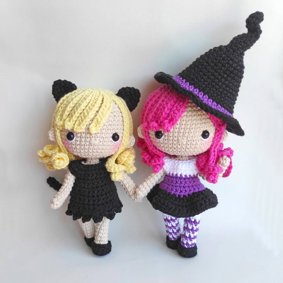 Systrarna Ada och Kat - Halloween
2