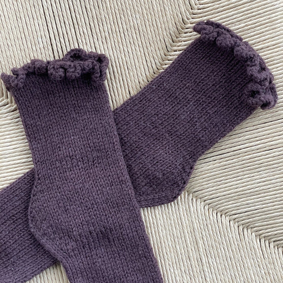Ultra Easy Ruffle Socks - Strumpor
2