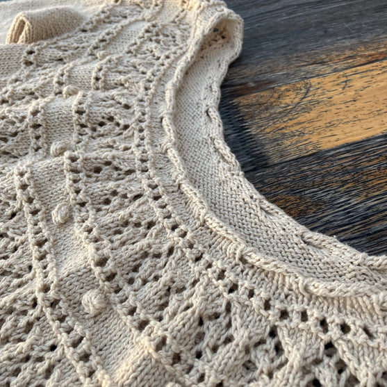 Diamond Eyelets - Tröja
6