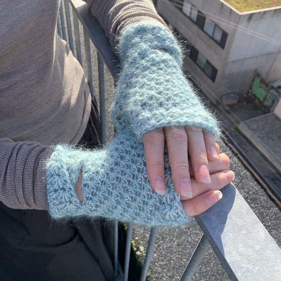 Soft Twist – Pannband och tumvantar
6
