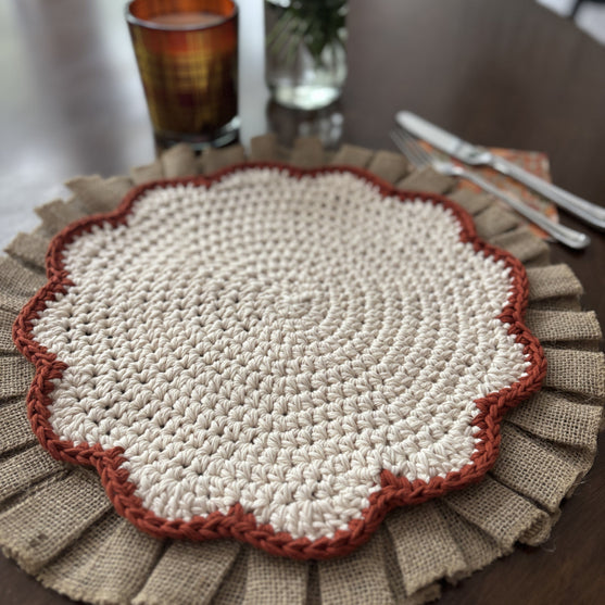 Scallops – Rund Bordstablett
2