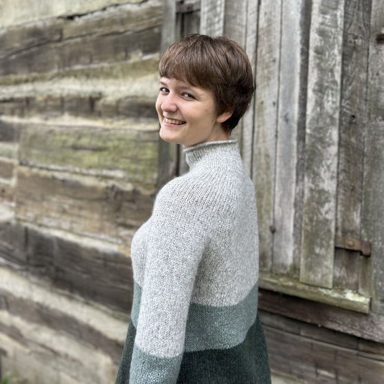 Cozy Cabin - Tröja
4