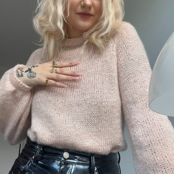 Call Me Back - Tröja
4