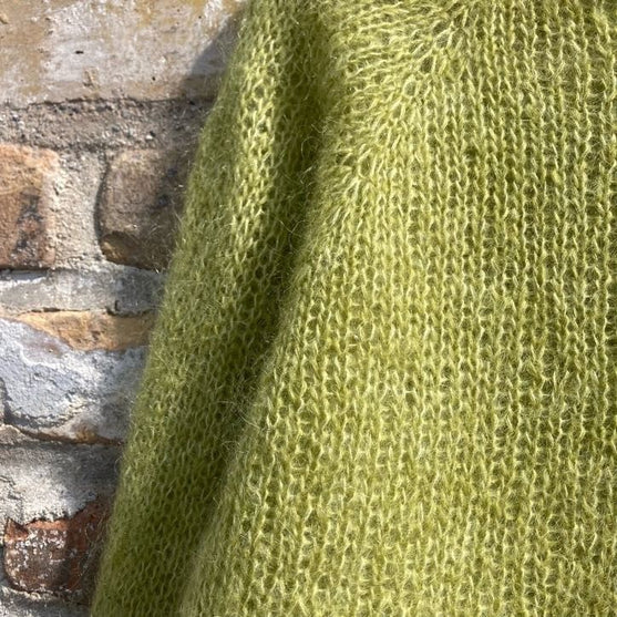 Summer Lotus - Tröja
5