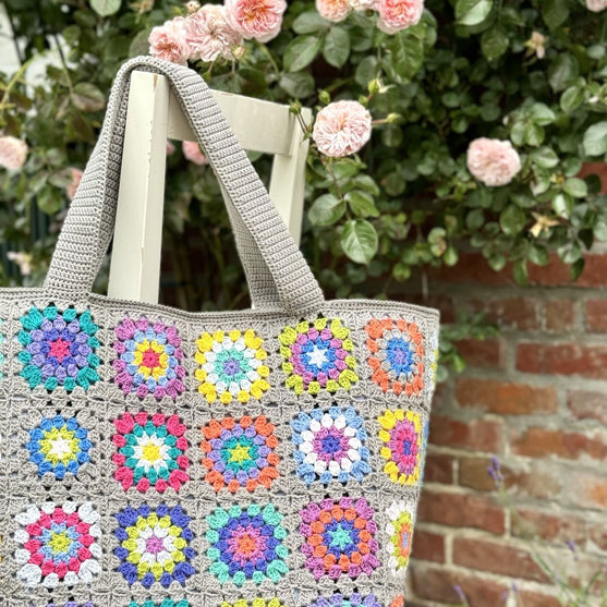 Flower Square - Bag
4
