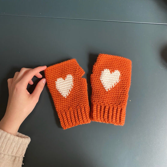 Heart Warmers - Fingerless gloves
4