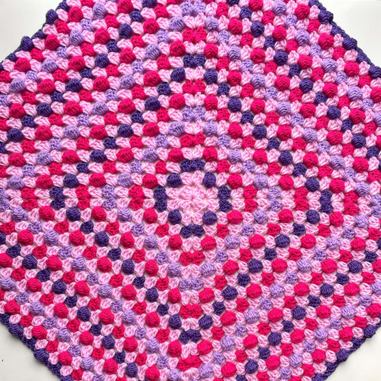 Bella’s Bobble Granny Square - Filt
3