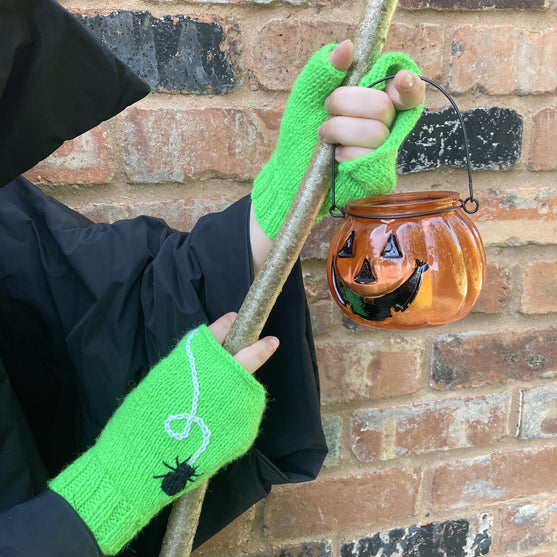 Spider - Mitts
2
