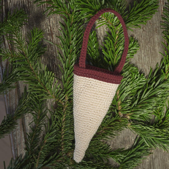 Cones - Christmas decoration
5