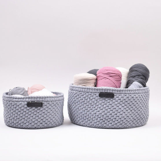 Ribbon Basket with round leather base – Classic
2