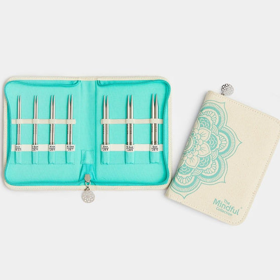 The Kindness Set - Korta Utbytbara Ändstickor - KnitPro
2
