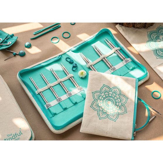 The Kindness Set - Korta Utbytbara Ändstickor - KnitPro
4