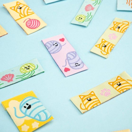 Woven Labels - Yarniis - Hobbii
5