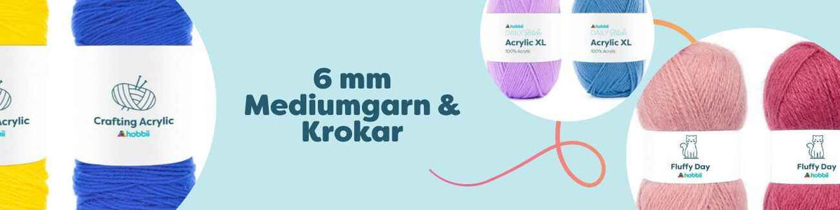 Kollektion med 6 mm mediumgarn i akryl, ullblandning och tweed samt 6 mm virknålar i matchande färger, ordnade på bord för stickning och virkning