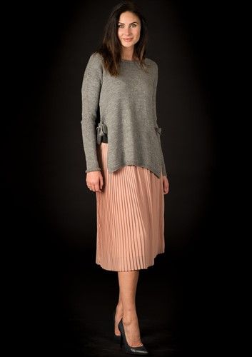 1577 -Tunic with Tie Ribbons on the sides