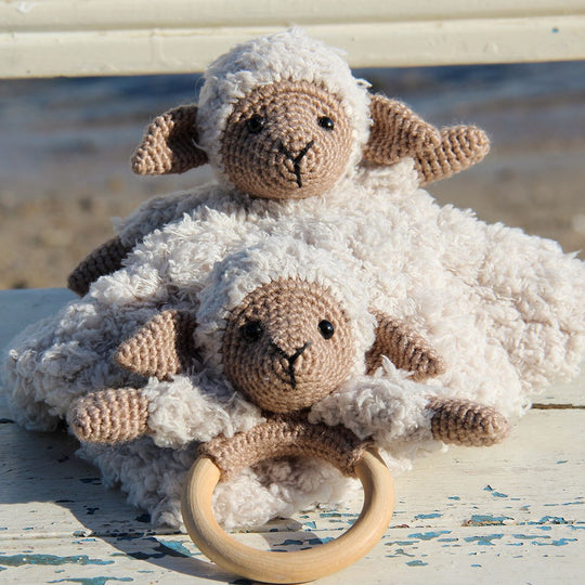 Chanel på snuttefilt och träring