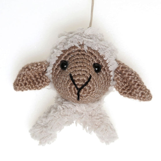 

Chanel på snuttefilt och träring
4