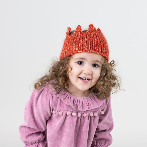 

Knitted Crown - Pannband
1