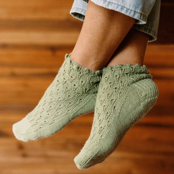 

Rosmarino - Ankelsockor med hålmönster
1