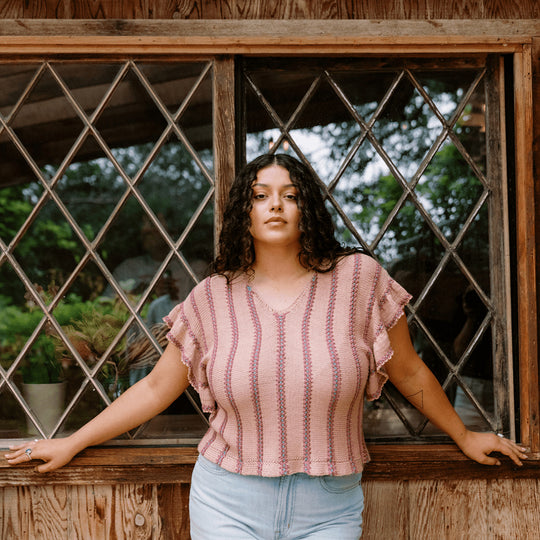 Dalle de Verre - Ruffle Sleeved Top