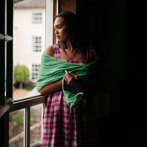 

Hiedra Shawl - Sjal med lövmotiv
7