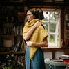 

Heart of Gold - Trekantssjal med struktur
2