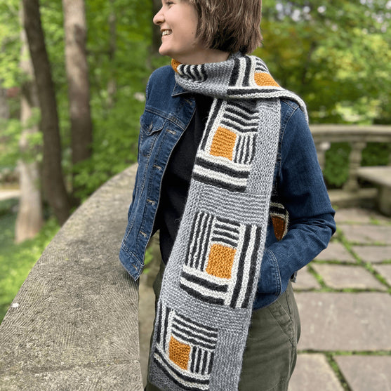 

Off Track - Scarf
2