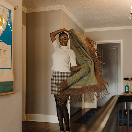 

Demeter - Pärlbesatt Sjal
3